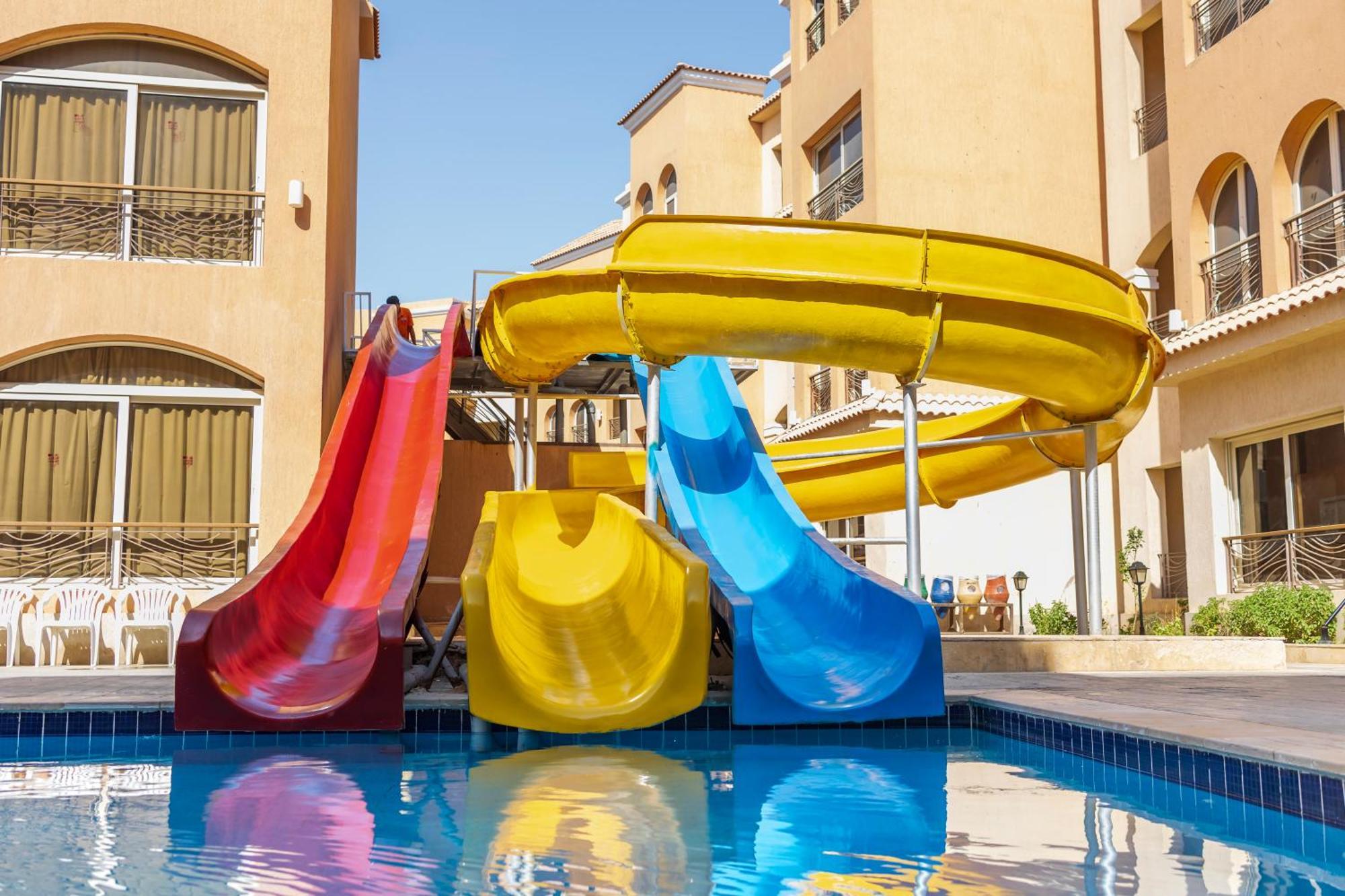 La Rosa Boho Aqua Park Hotel 洪加達 外观 照片